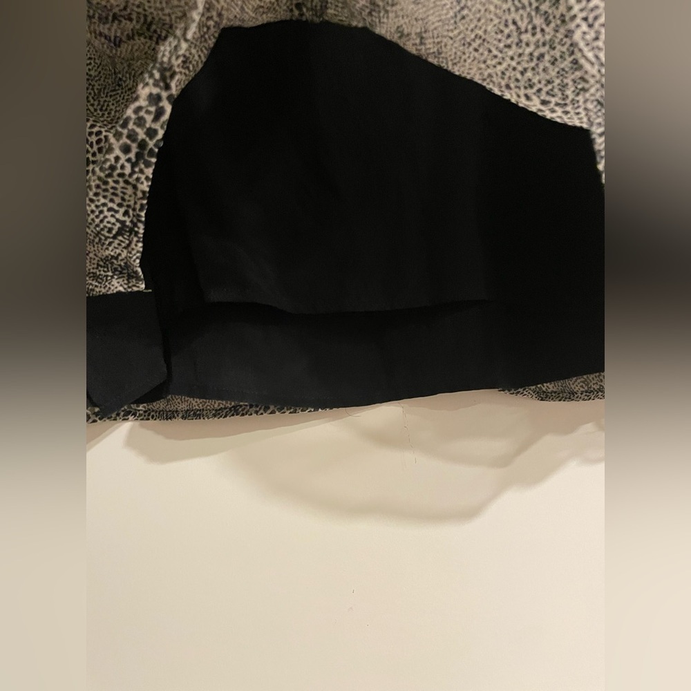 Silk Ruffled Snake Print Blouse - Picture 3 of 8